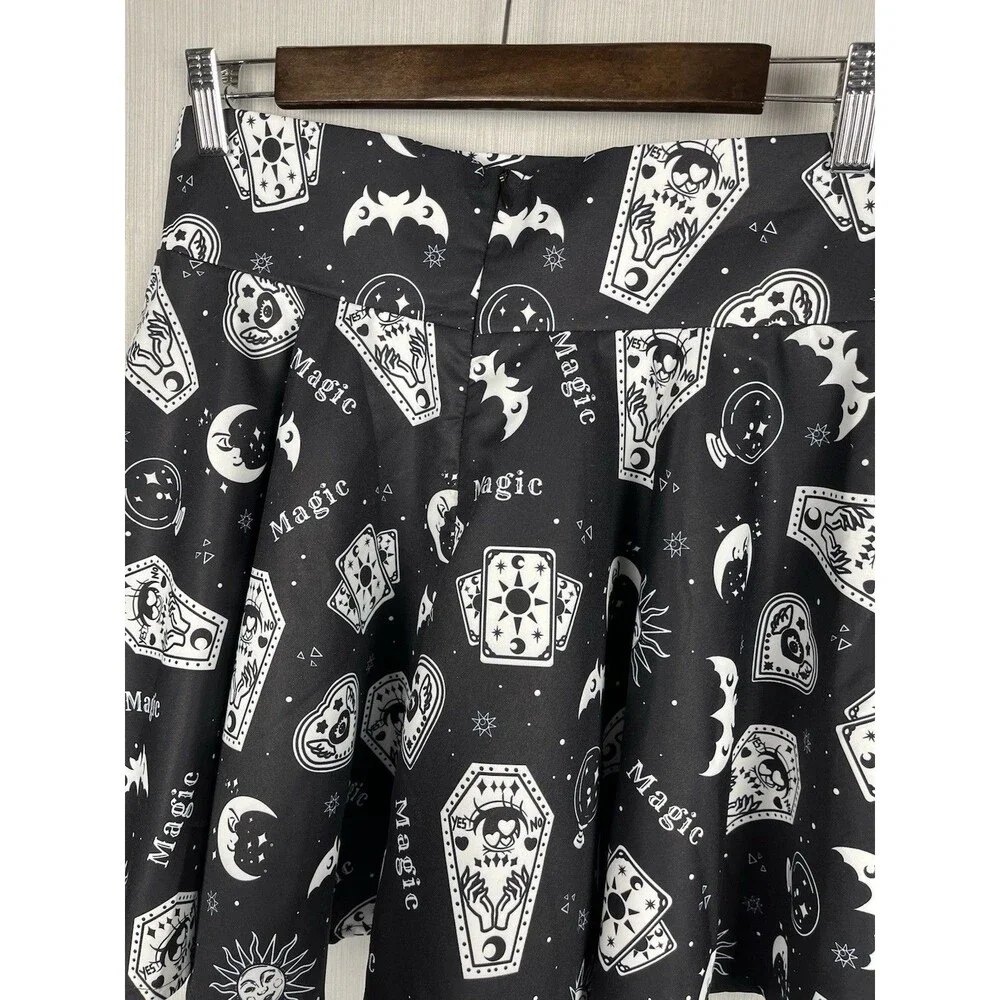 ROMWE Circle Skater Skirt Womens M‎ Black Tarot Print Whimsigoth Witchy